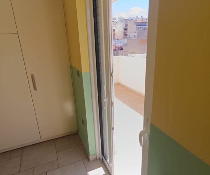 Keratsini 70m2 225.000 Eur
